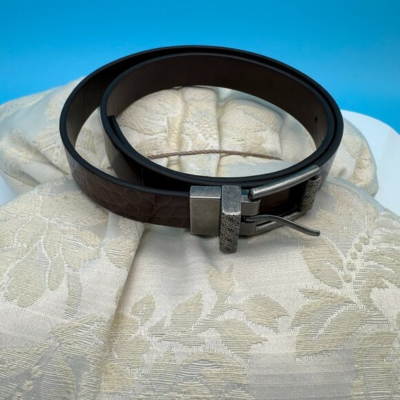 Guess Women's Reversible Synthetic Leather Alligator Print‎ Belt, Size M, Brown - Picture 1 of 9